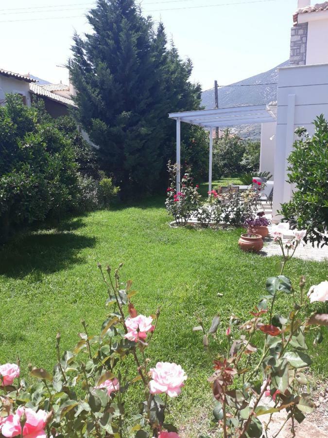 Aloe Apartment In Epidaurus Exterior photo